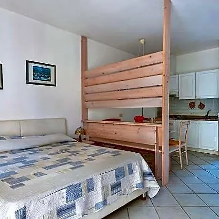 Dolores 5*